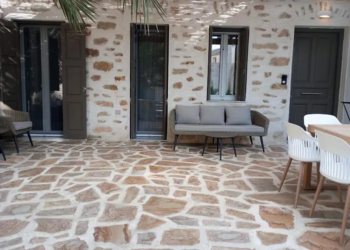 Alemarni Syros * Hermópolis