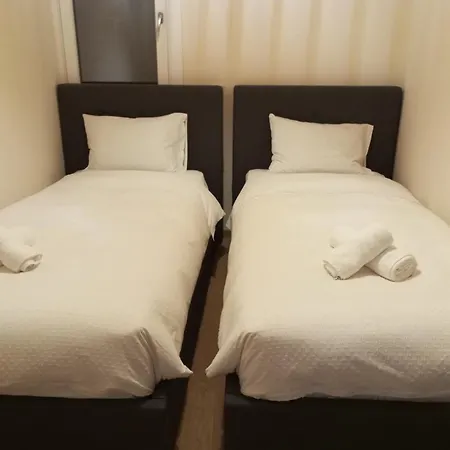 Alemarni Syros Appartement *